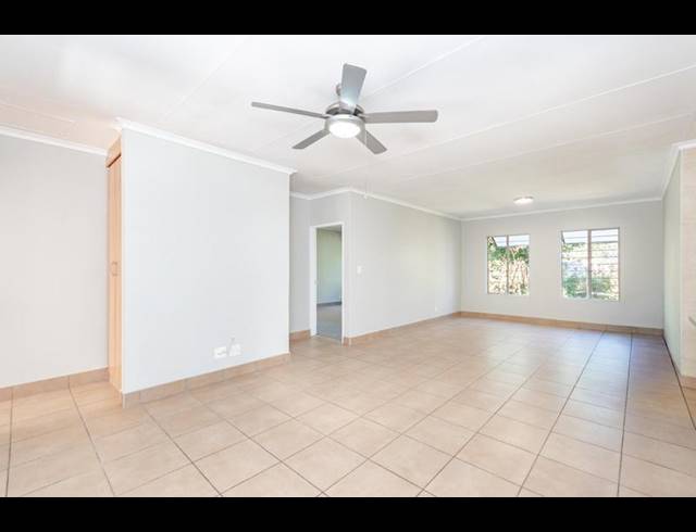 2 BEDROOM HOUSE FOR SALE IN PARKRAND